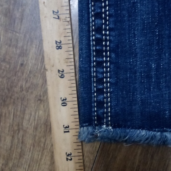 Rock Revival Jeans Women's Gwen Straight 28 Embellished NWT DEFECT - Picture 14 of 15